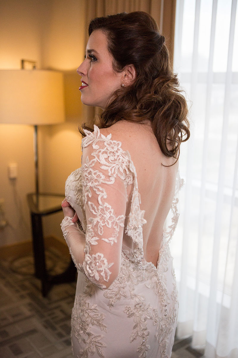 Ashley_Ann_Photography_Bridal_Bride_Downtown_Wedding_Pittsburgh-1-52.jpg