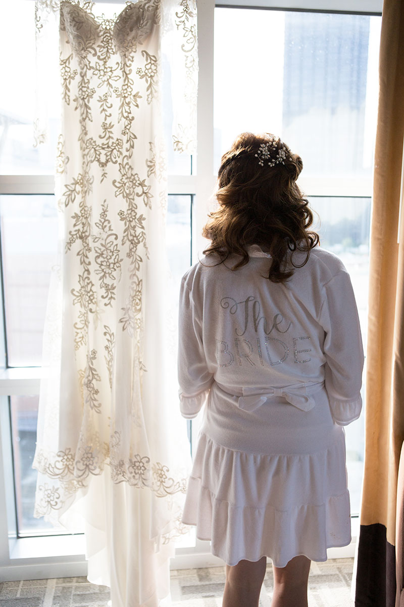 Ashley_Ann_Photography_Bridal_Downtown_Wedding_Pittsburgh-1-41.jpg