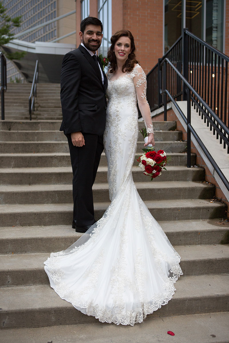 Ashley_Ann_Photography_Bride_Groom_Downtown_Wedding_Pittsburgh-1-326.jpg
