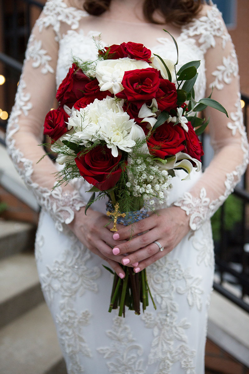Ashley_Ann_Photography_Downtown_Bridal_Bouquet_Wedding_Pittsburgh-1-330.jpg