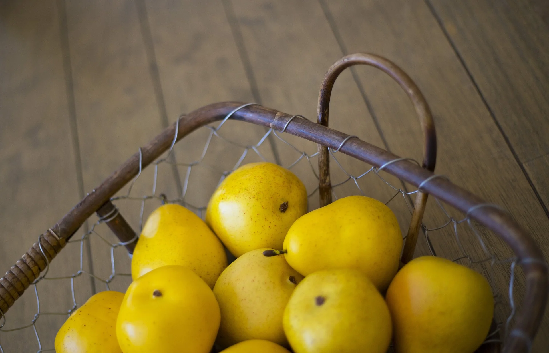 pearbasket_diagonal_large.jpg