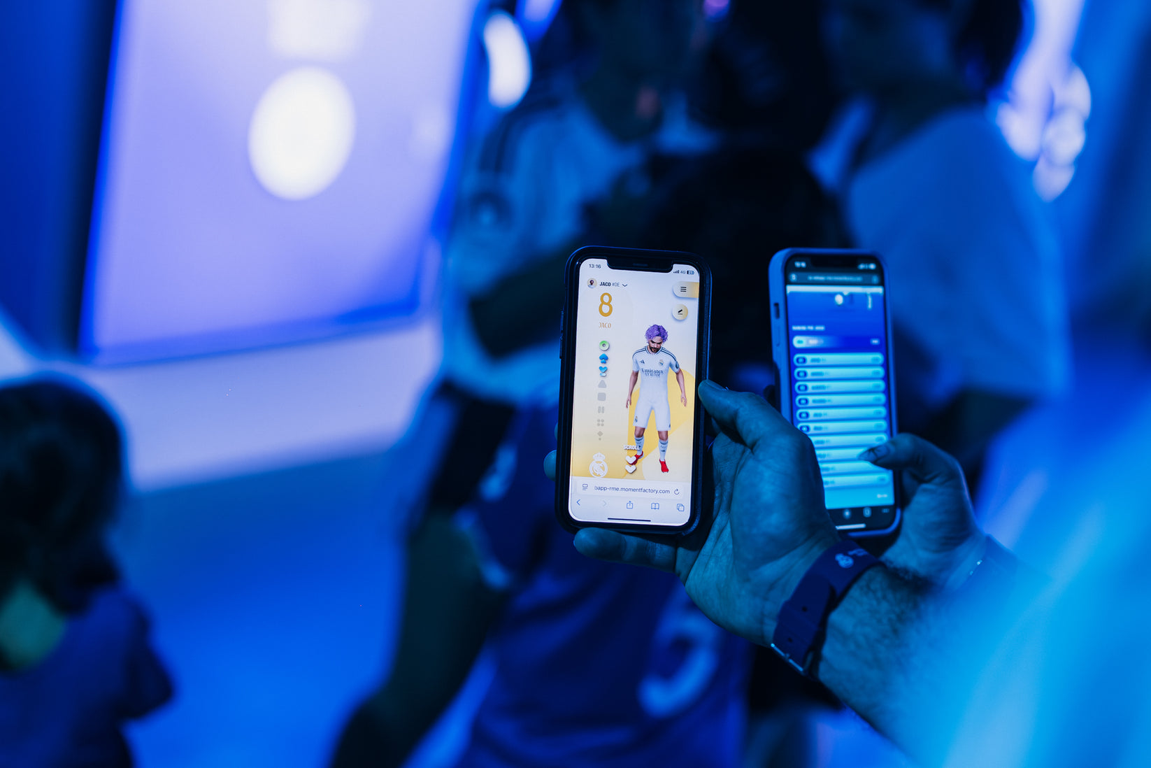 Moment_Factory_Custom_Experience (13).png