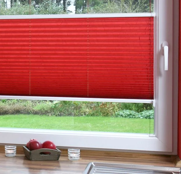 Windows 103 - get dressed