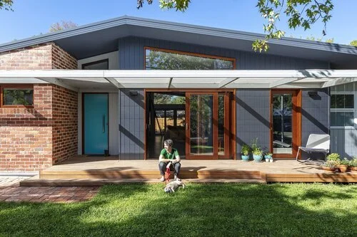 Rolling Ladder House