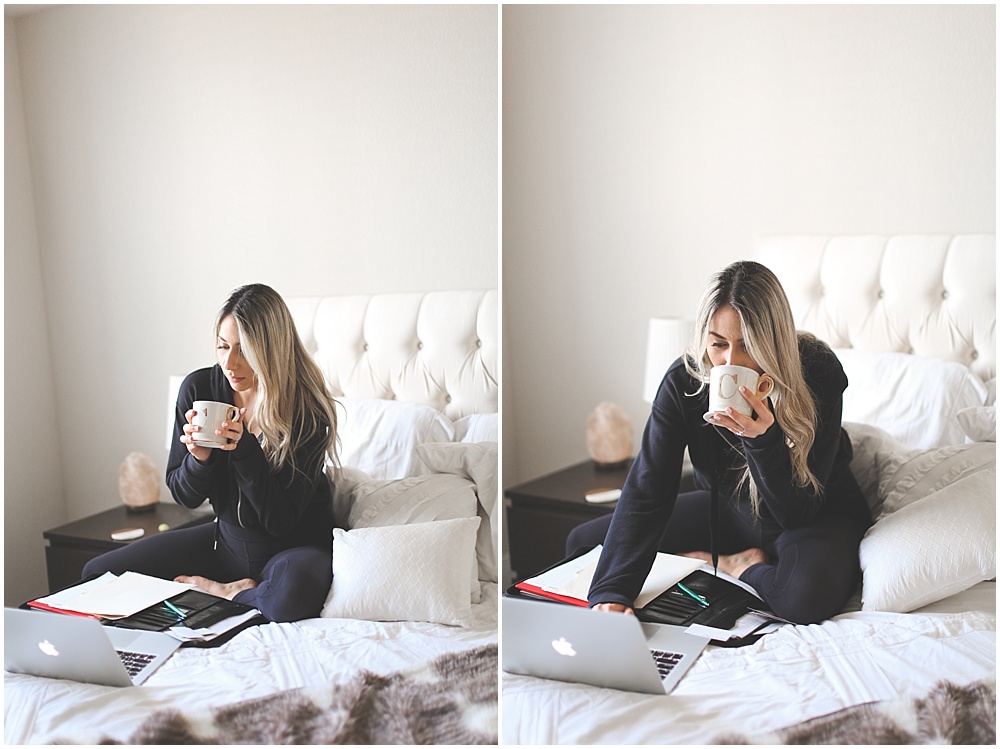 Besides Chloé's dedication to her work, I admire her dedication to her mug! :D she takes it EVERYWHERE <3