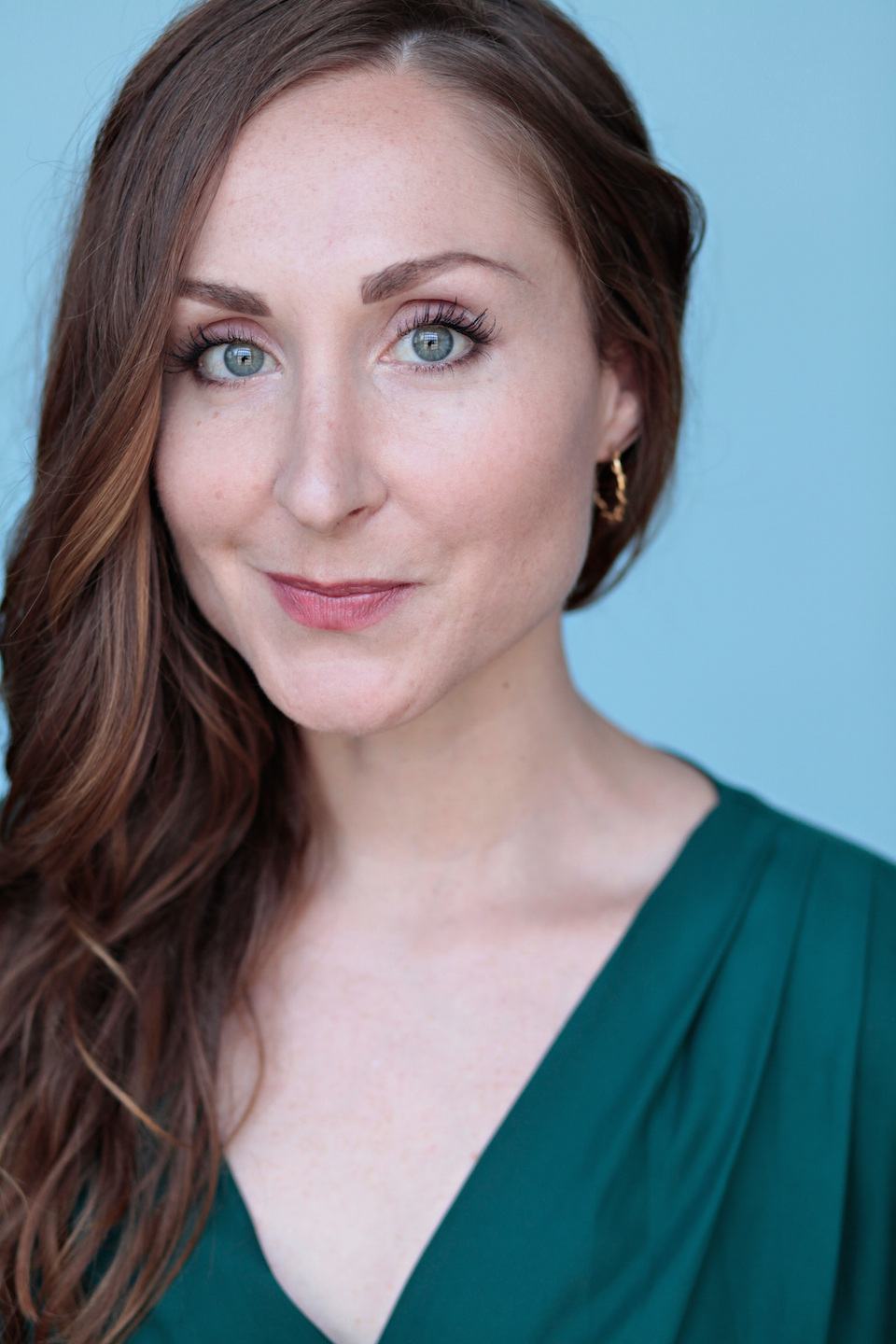 Rebekah Wiggins Headshot-2.jpg