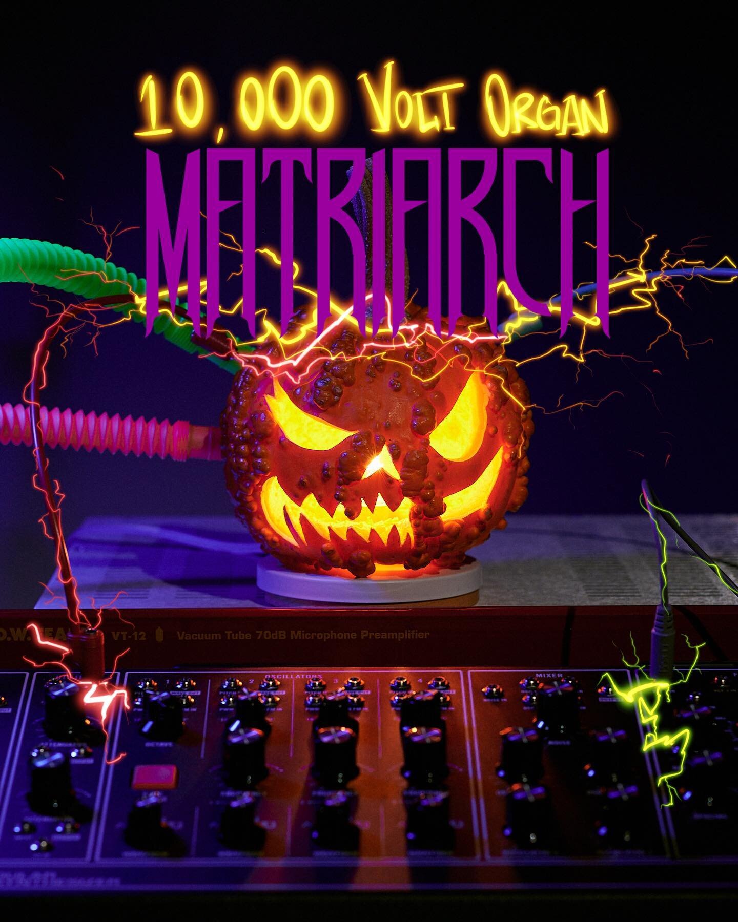 Recreating a pipe organ sound on the @moogsynthesizers Matriarch!

Download the patch, link in bio!

#Akiyamamusic #moog #moogmatriarch #moogsynthesizer #synth #synthwave #halloween #music #musician #composer #filmscore #instagood #style #photography
