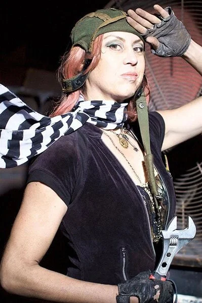 Lynn Bryant at the Box Shop. Photo by YasiMak