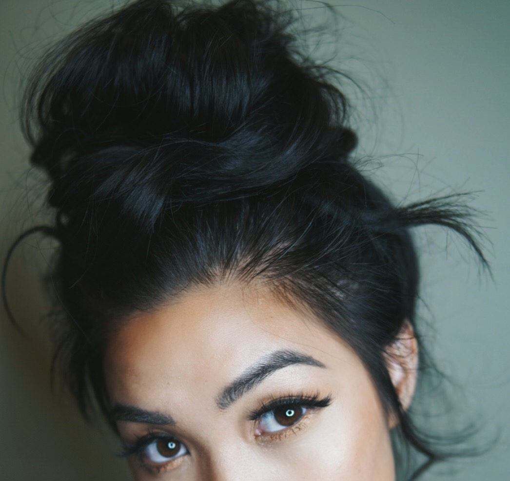 Pictured here are my brows post 2nd microblading session with no brow make-up! Don't they look so natural?