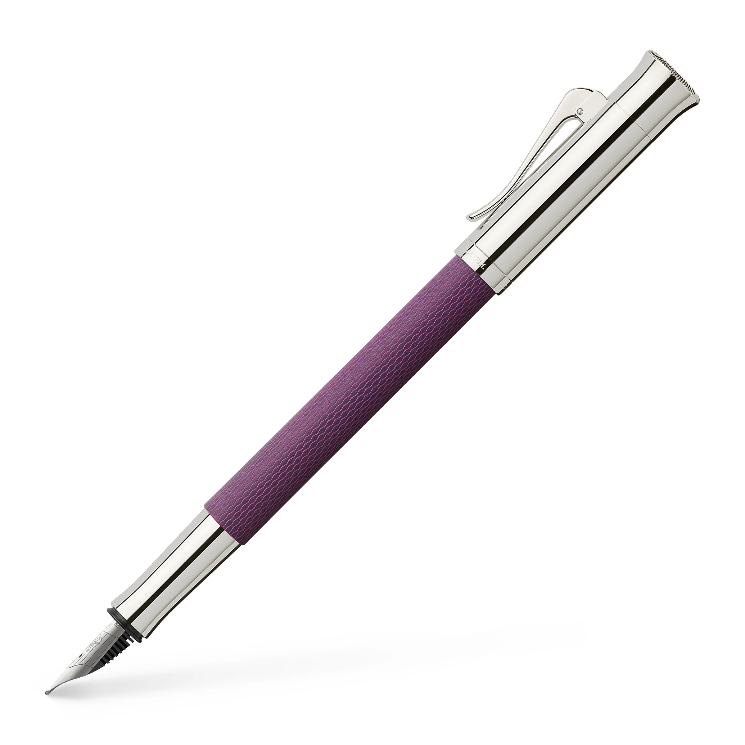 145262_Fountain pen Guilloche Violet Blue Extra Fine_High Res_38256.jpg
