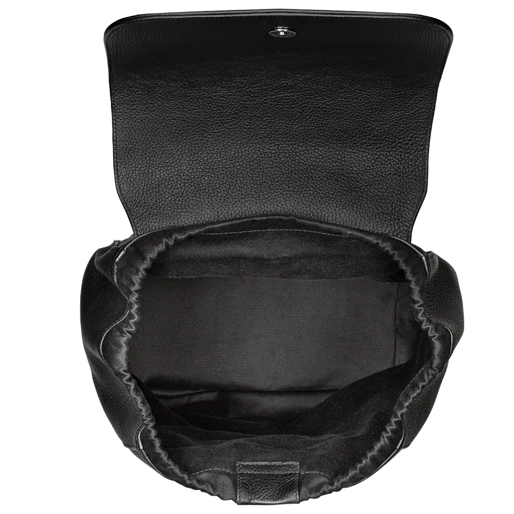 backpack 4.001.jpeg
