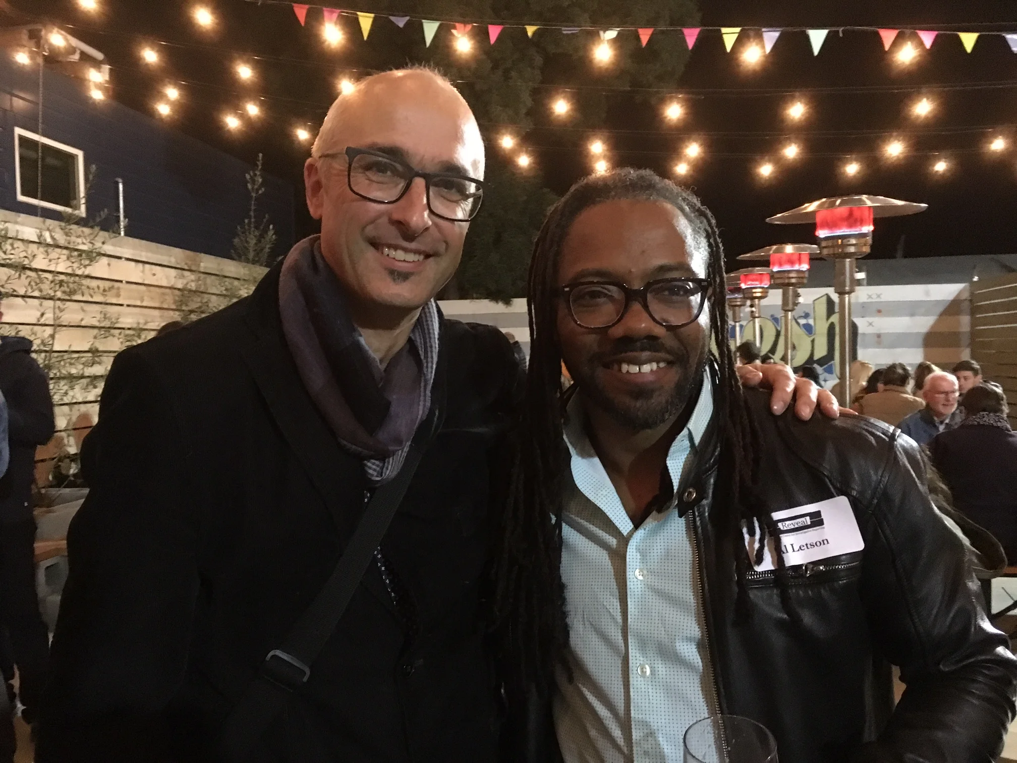 This Wachter und der Reveal-Host Al Letson.