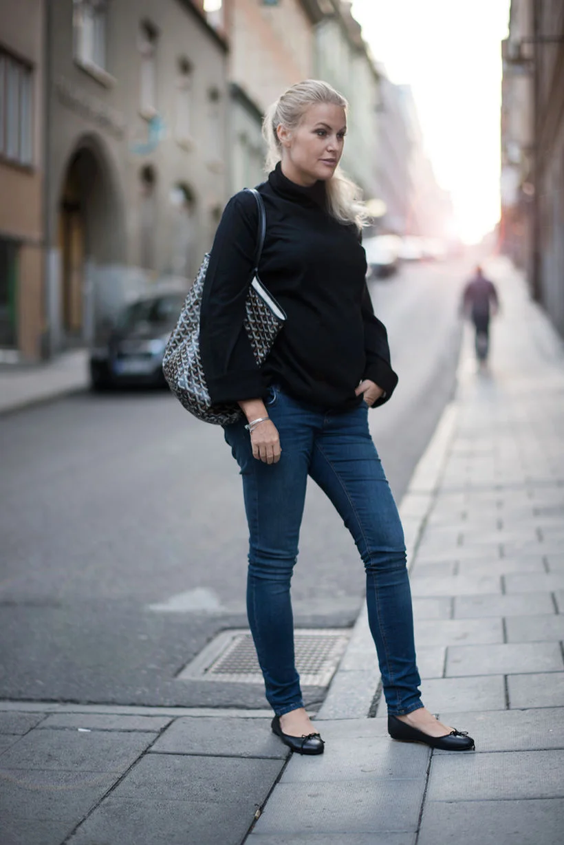frida fahrman gravid.jpeg