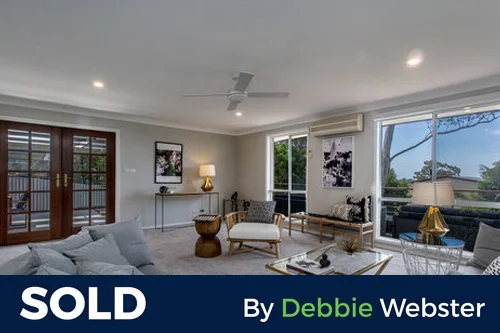 44 SILVERDALE RD SILVERDALE ACHIEVED TOP OF PRICE GUIDE! Bedrooms 3 | Bathrooms 2 | Garage 2 HOUSE SOLD - $775,000