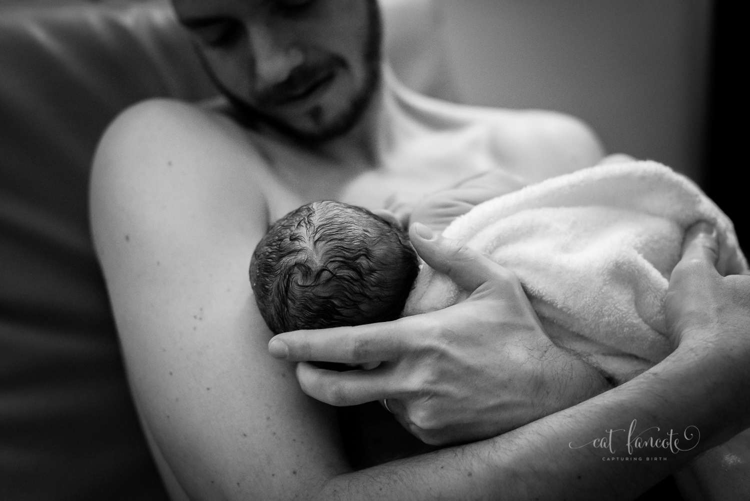 Birth-Photography-Perth_Skin-to-Skin-7.jpg