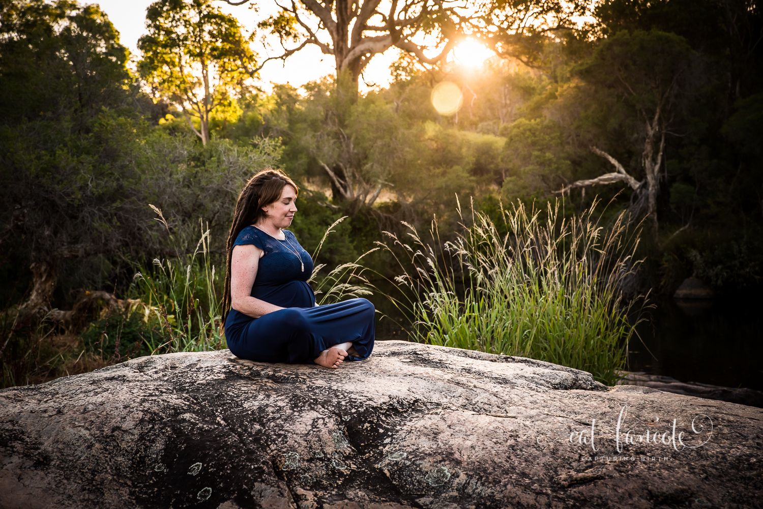 Relaxed-Maternity-Session-in-Perth-Hills_Perth-Birth-Maternity-Photographer8.jpg