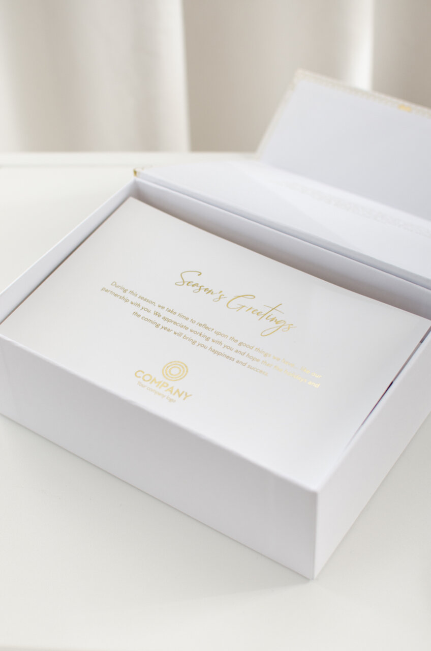 Nordic Honey_Corporate Gifting_Gift box with a personalised greeting card.jpg