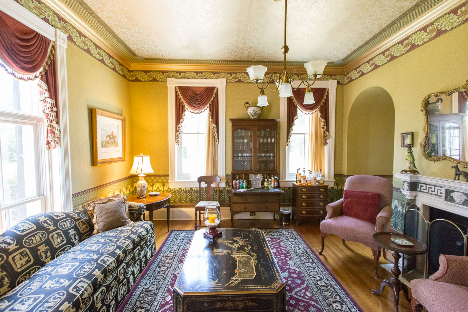 The Elliott House — Grove Point Plantation