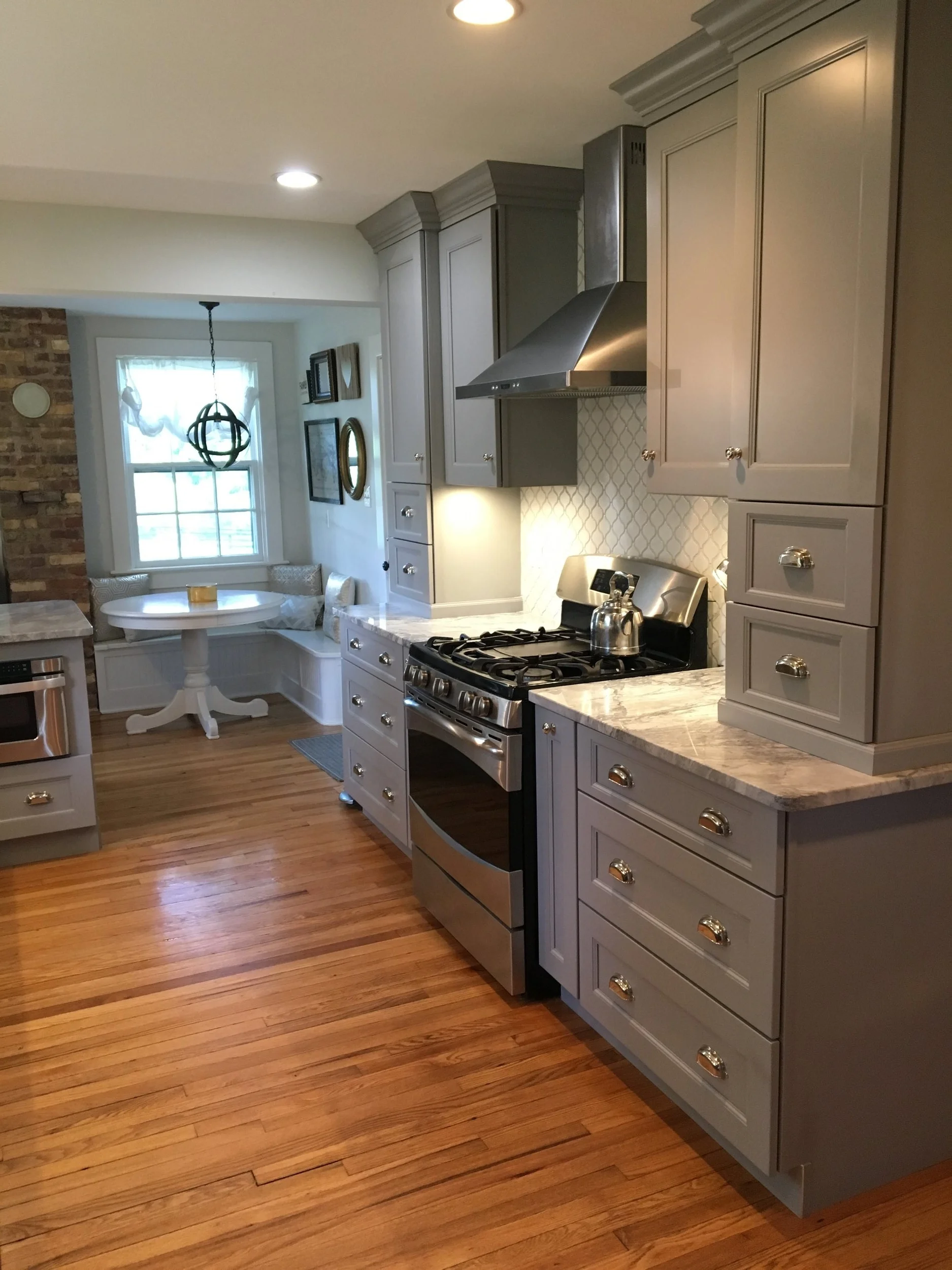 kitchen 2.jpg