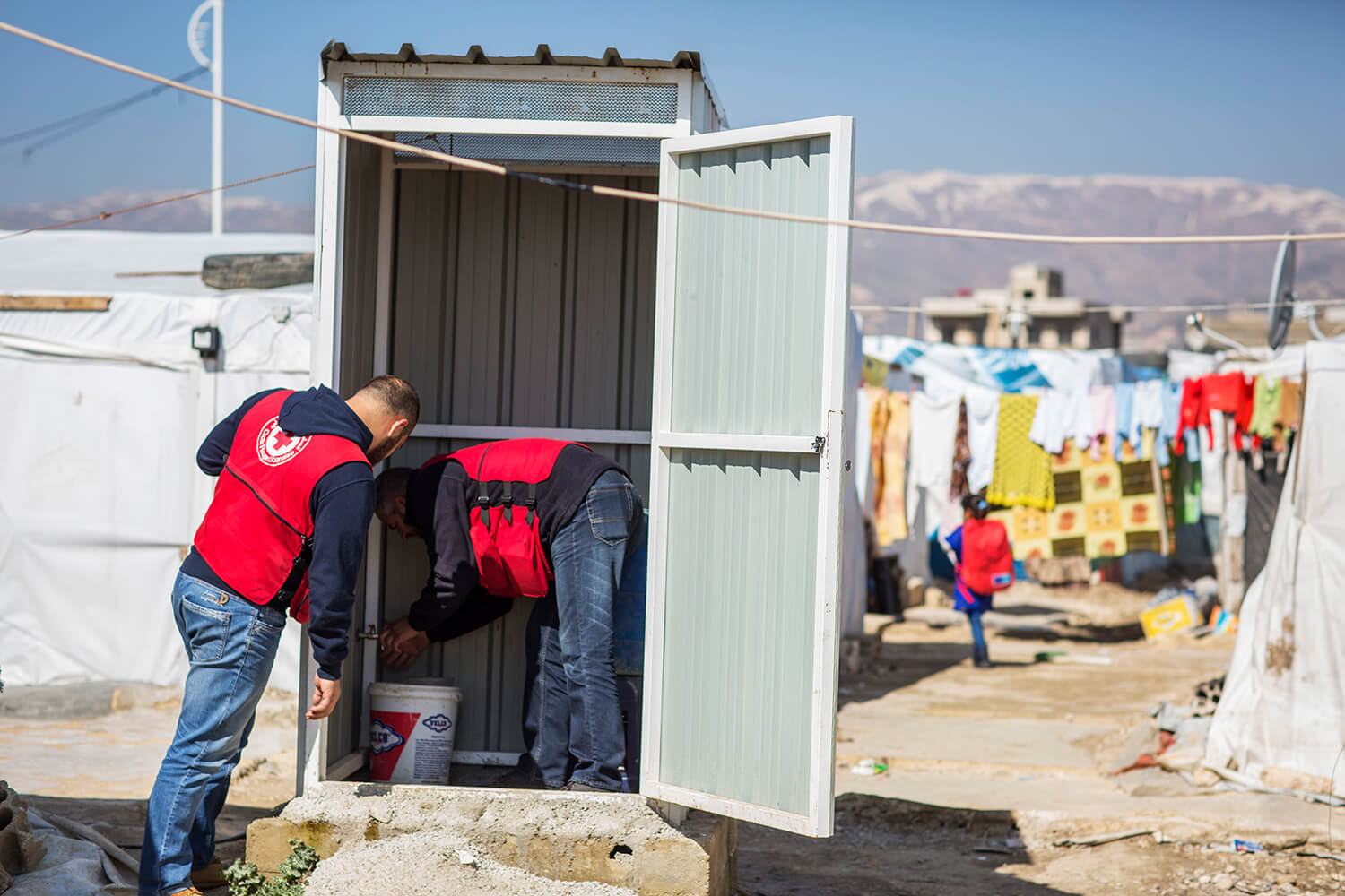 Röda Korset instalerrat latriner för syriska flyktingar_1500.jpg