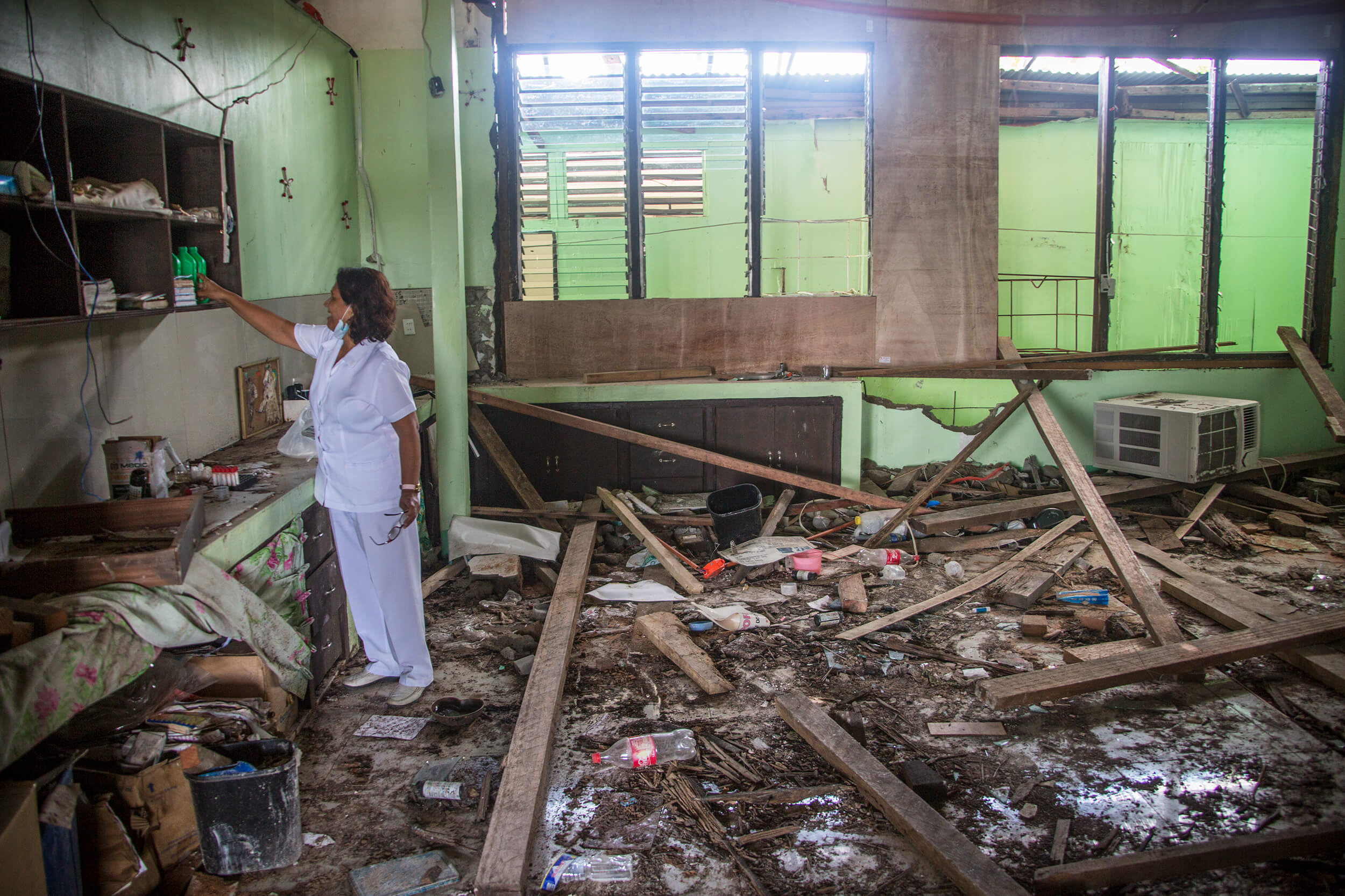  Hospital of Basey on the island of Samar after Typhoon Haiyan November 2013. 