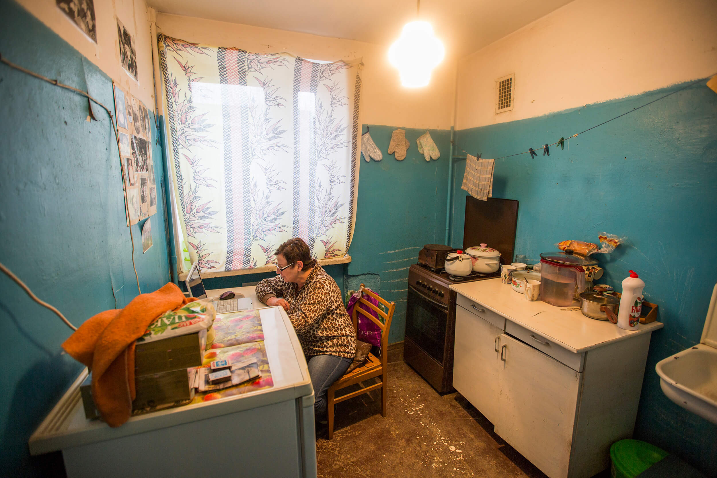  Raisa in her home in Simferopol. 
