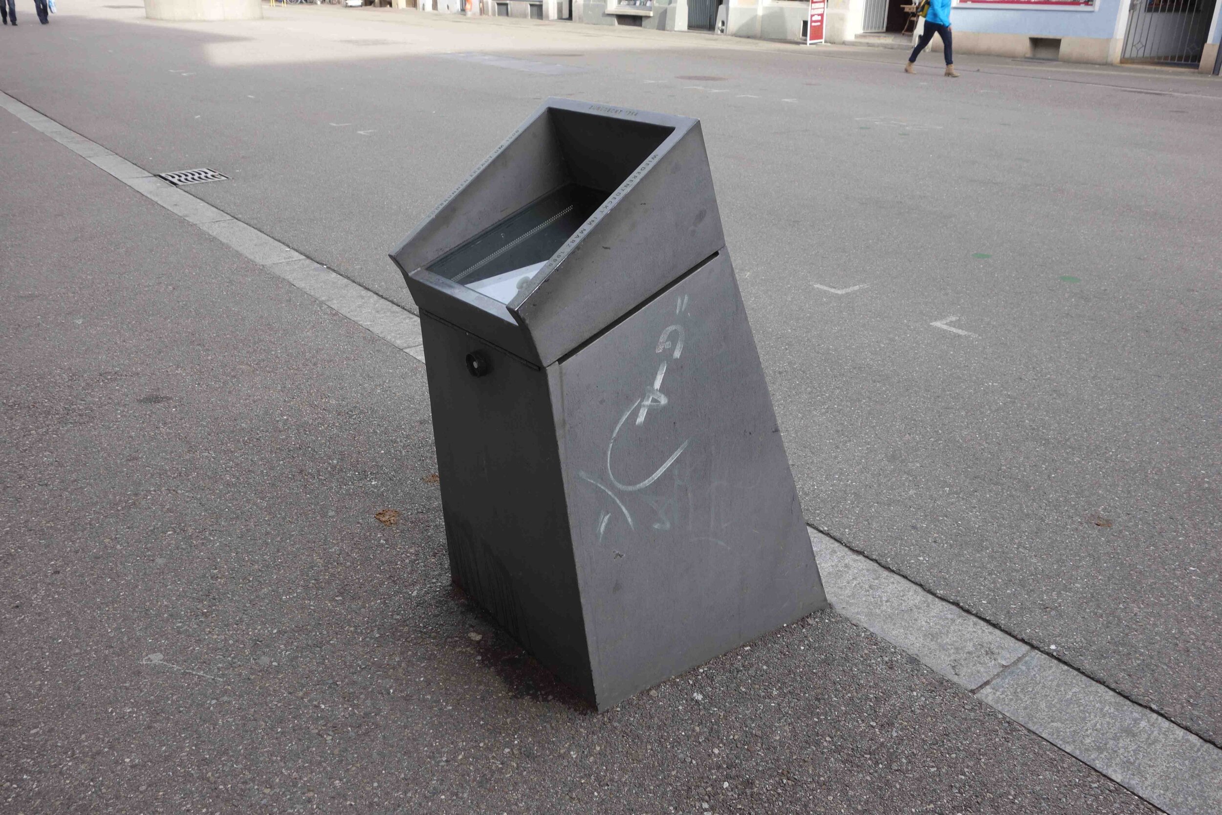 F.01.12.1 SODBRUNNEN Aussen.jpg