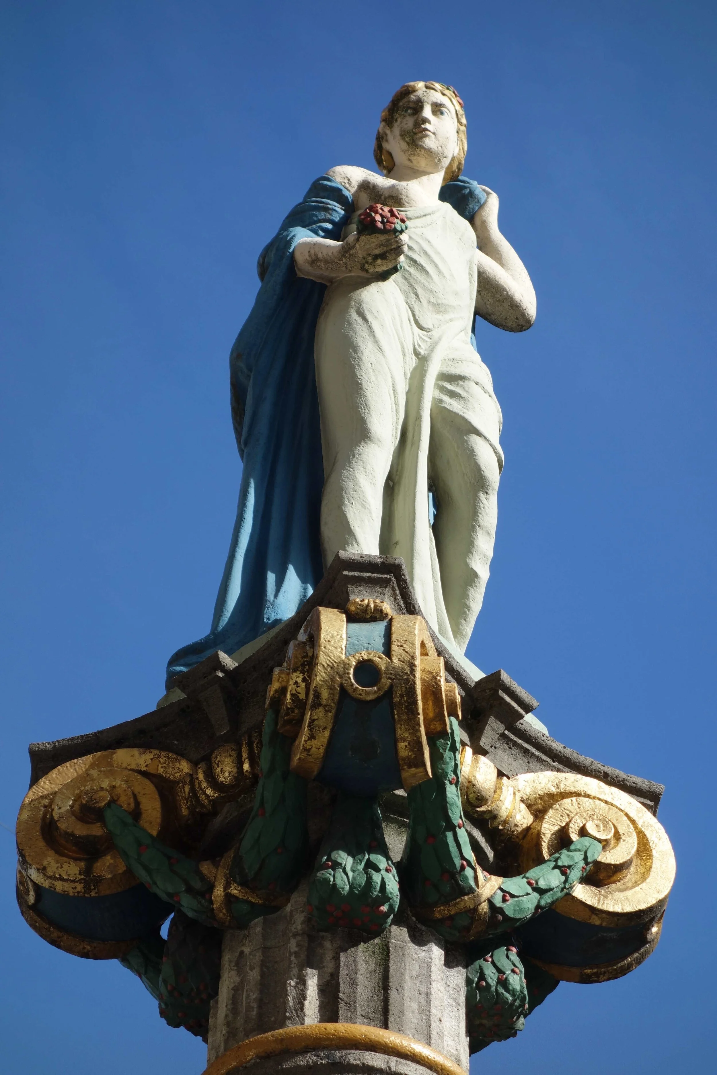 F.03.37.5 FORTUNA.nur Figur.rid..jpg