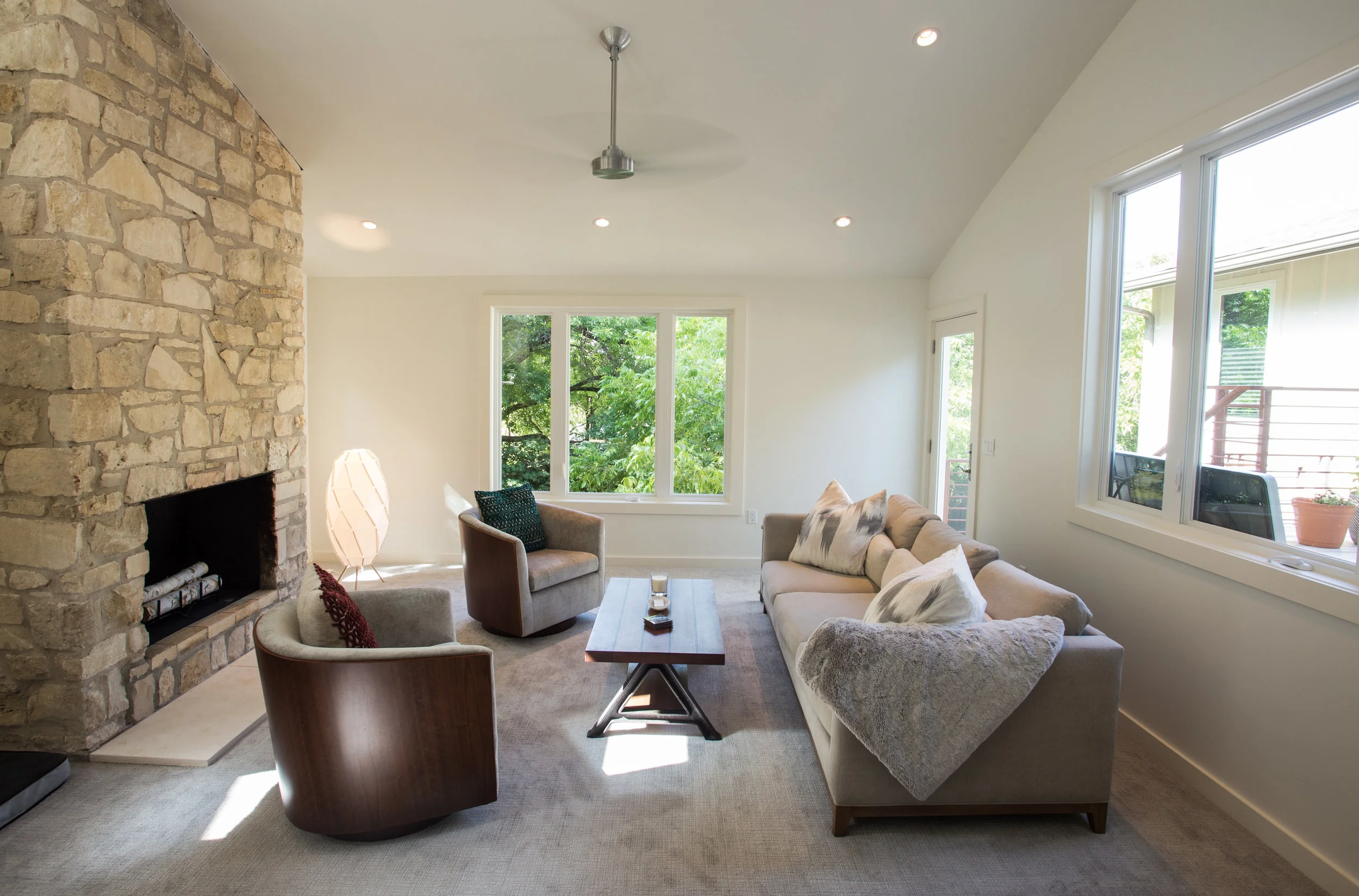 Danushka Venue-3.JPG