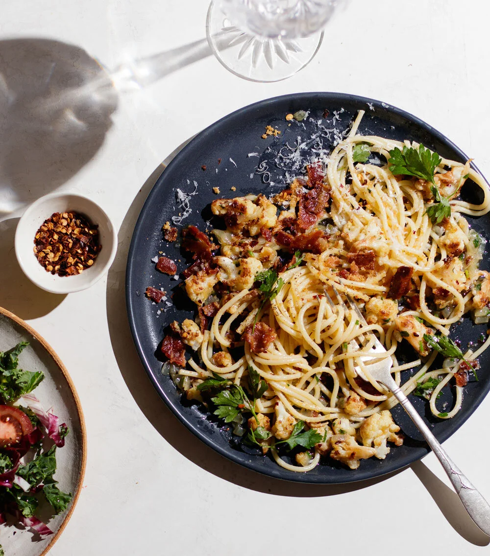 Spaghetti with Cauliflower and Bacon