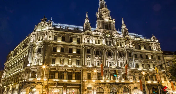 New York Palace.jpg