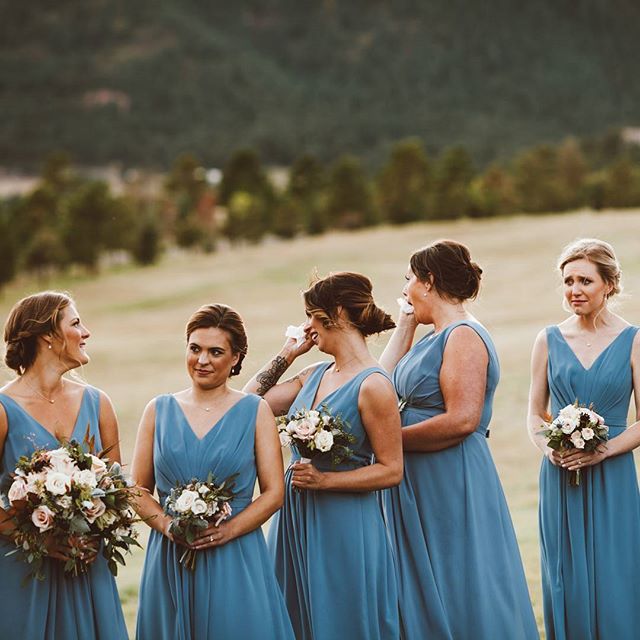 These moments, this is what it's all about! Sweet, sincere, vulnerable split second moments that are the pieces that tell the story of a wedding day.
Want to know the secret between a good and a great photographer? They know when this is going to happen before it even does!