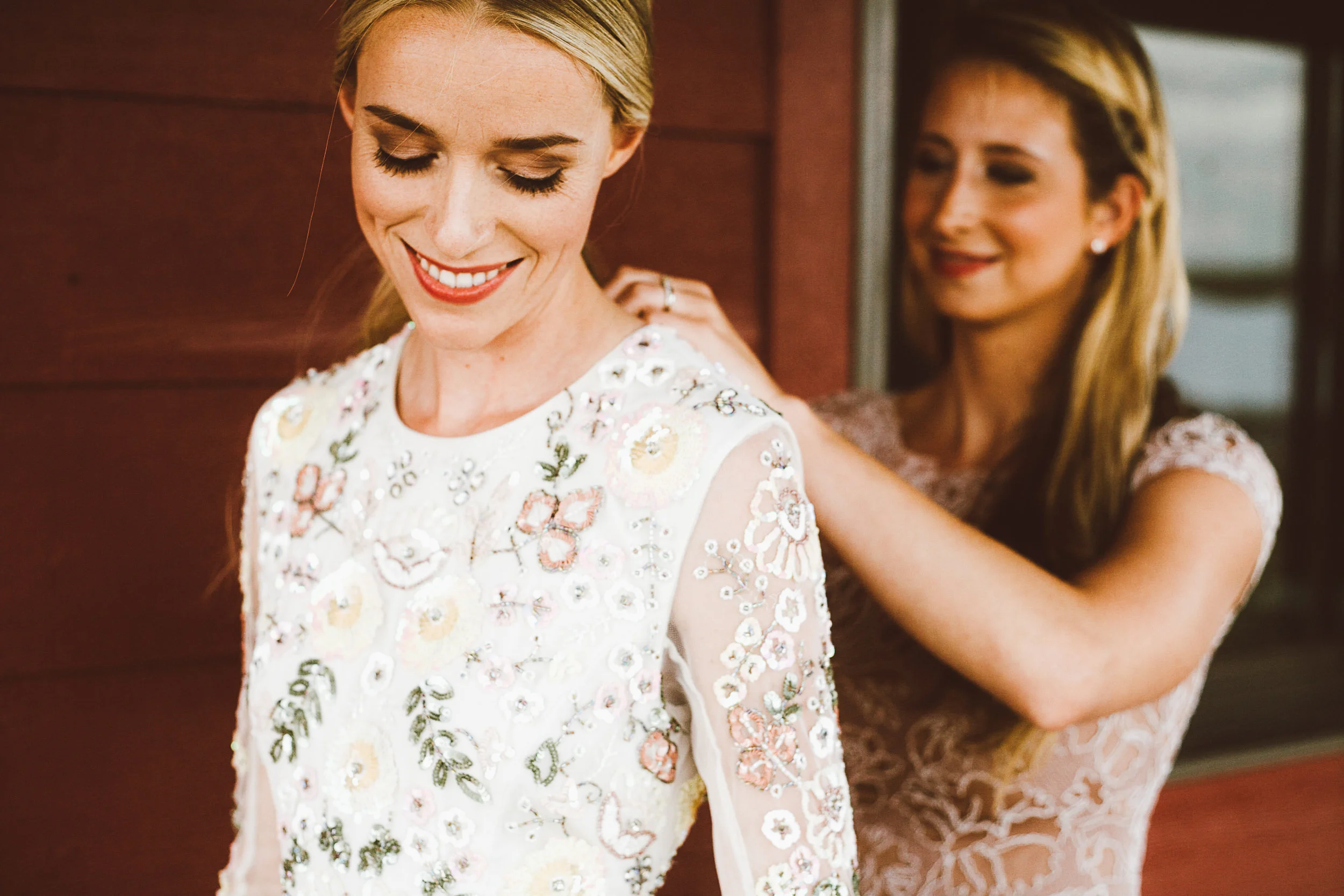 Bride getting ready for Cheyenne Wyoming wedding