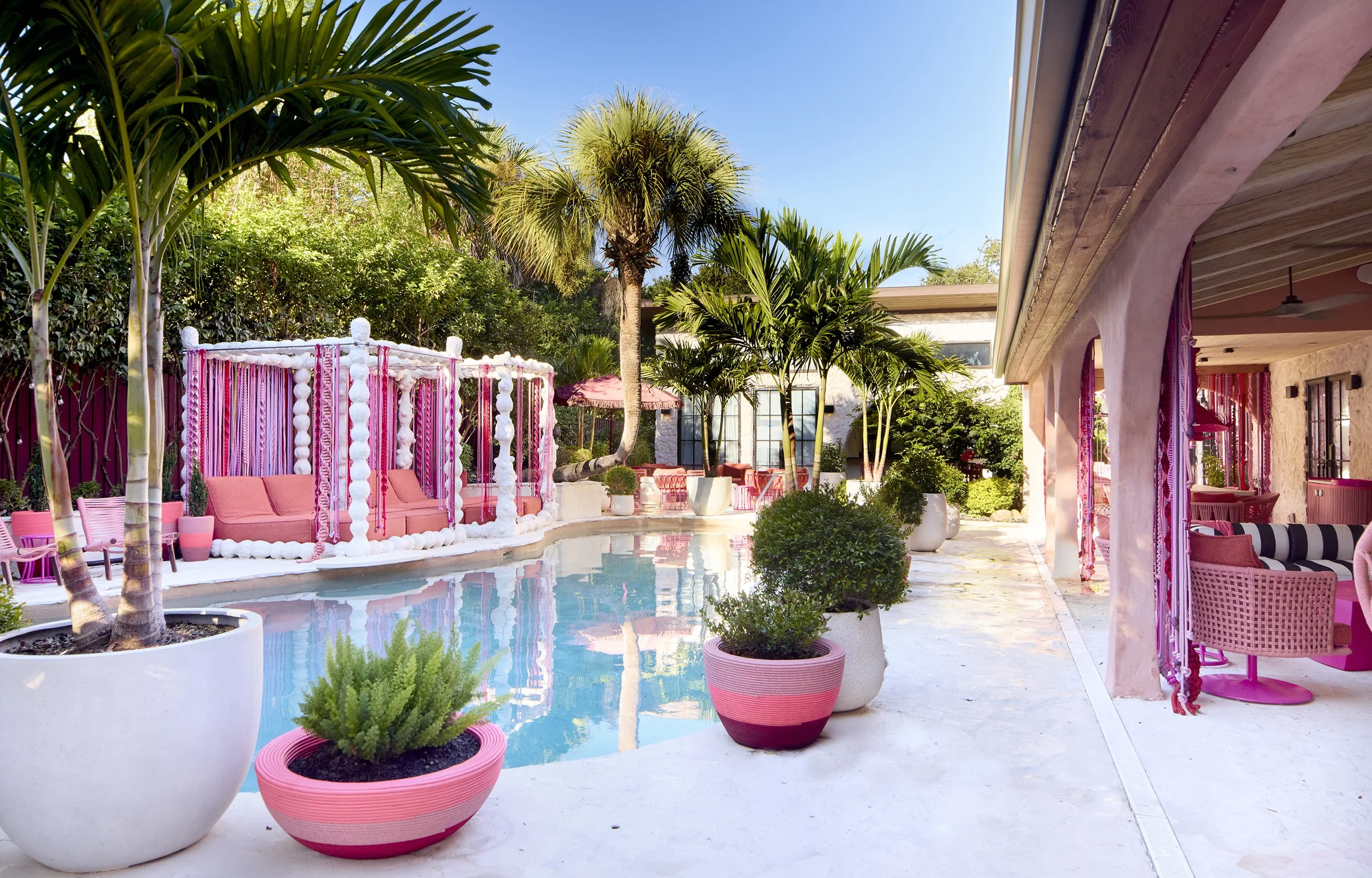 HGTV 9-26-202515898 2.jpg