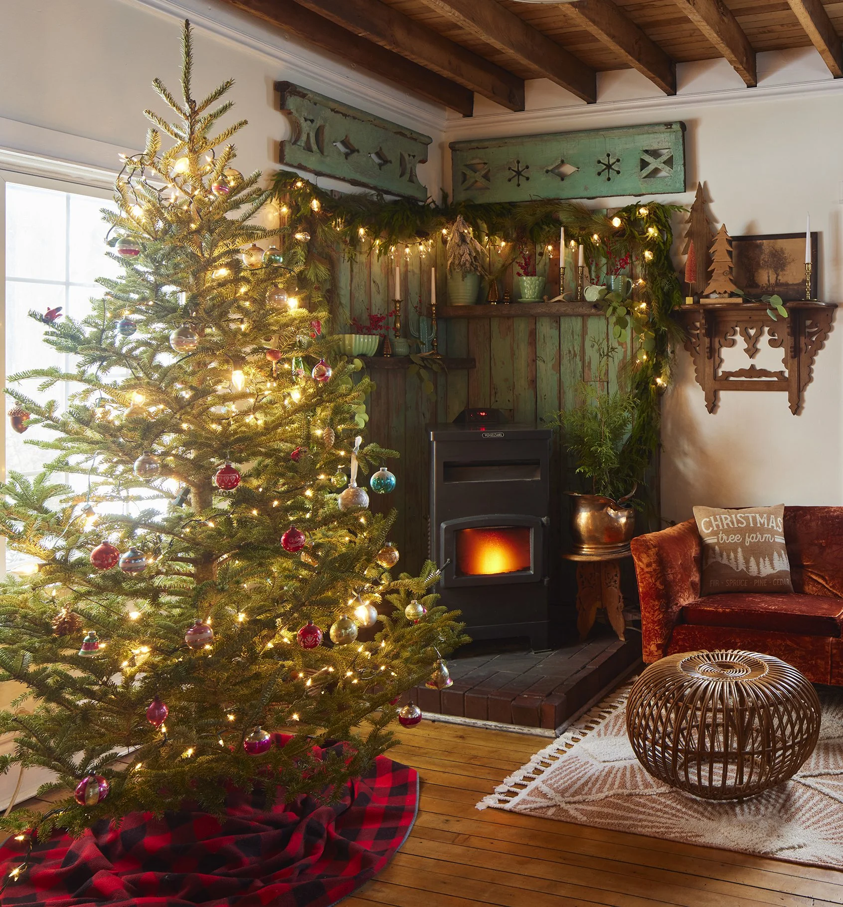 Farmhouse Christmas 1-15-202515646.jpg