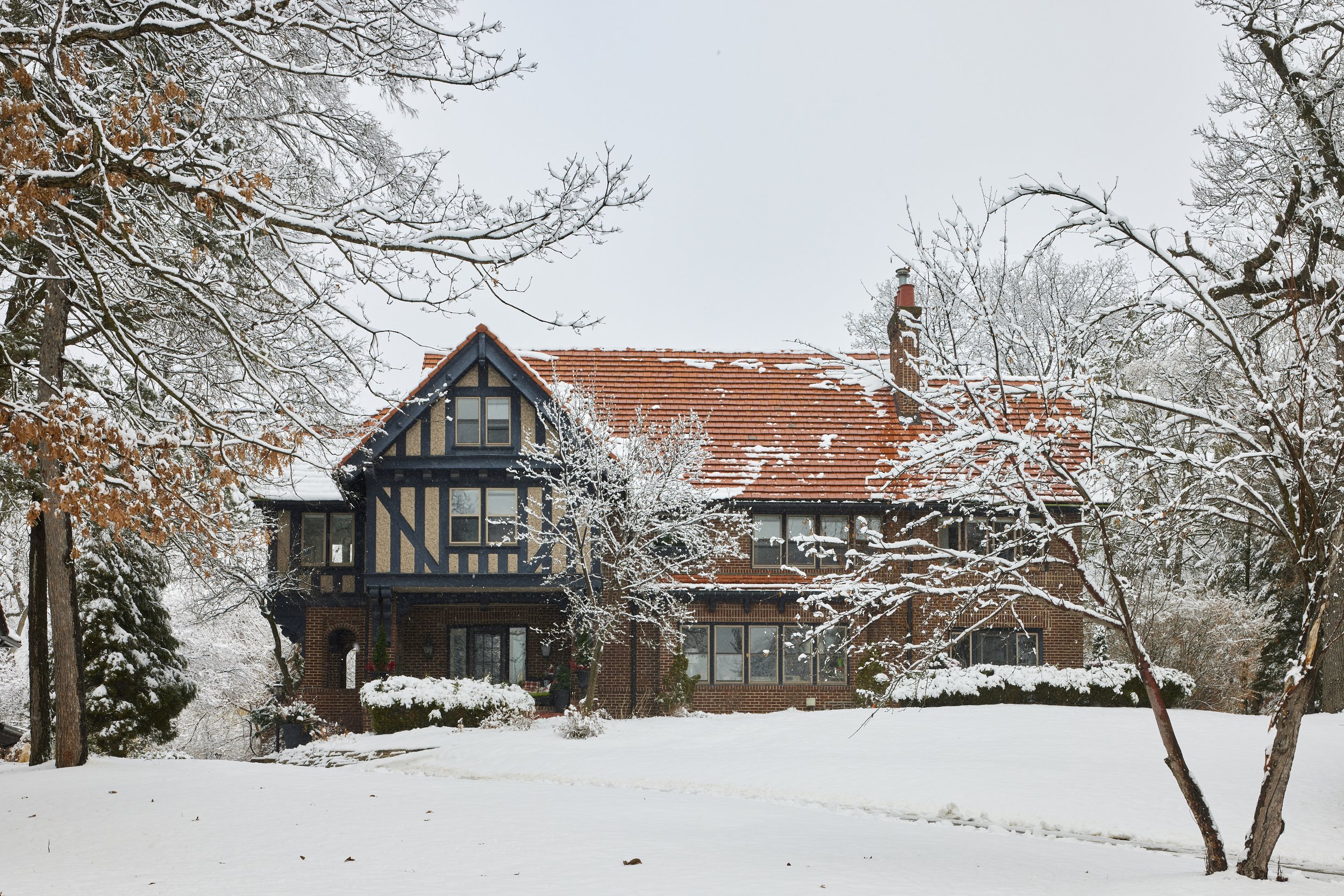 Trad Home  1-19-2023 27.jpg