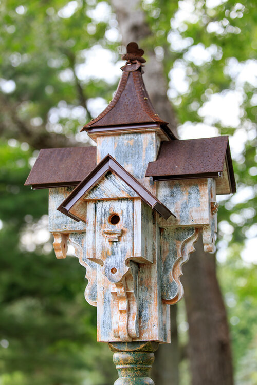 Small Bell House — Bob's Best Nest