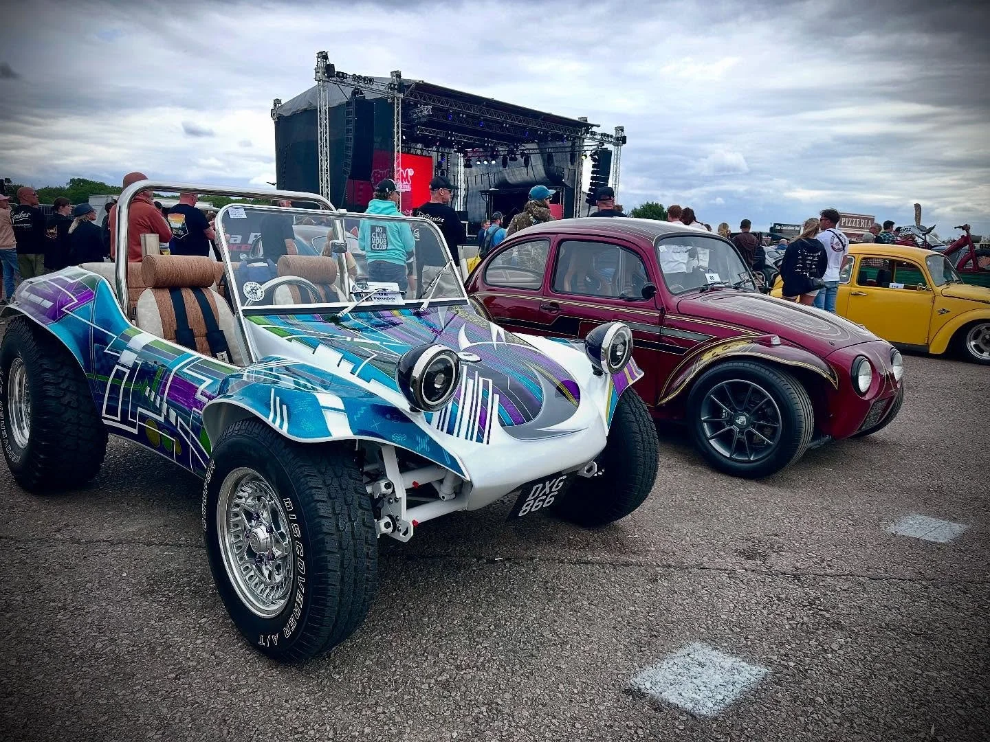 Another top day out with the #noclubvwclub bunch&hellip;.this time at Bug Jam. Three of the club cars on display winning three trophies made for a real sweet end to the day! Great to see you all @inigo_architecture @trimclassics @paulwhite75 @hussmei