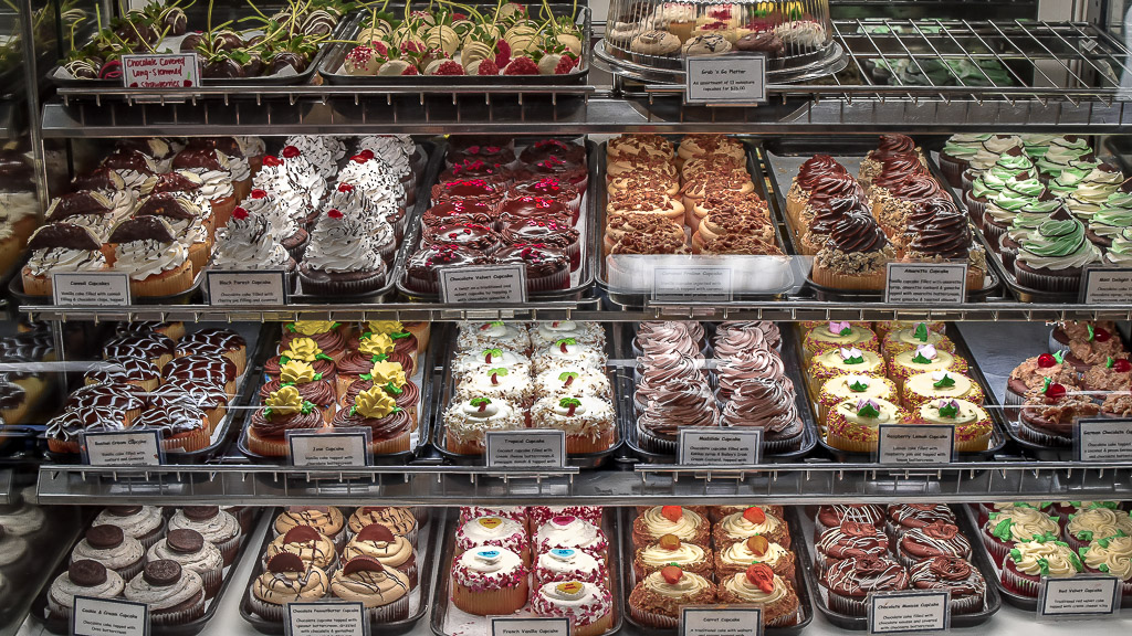 Brandon Neighborhood Moreno Bakery 1 (1 of 1).jpg
