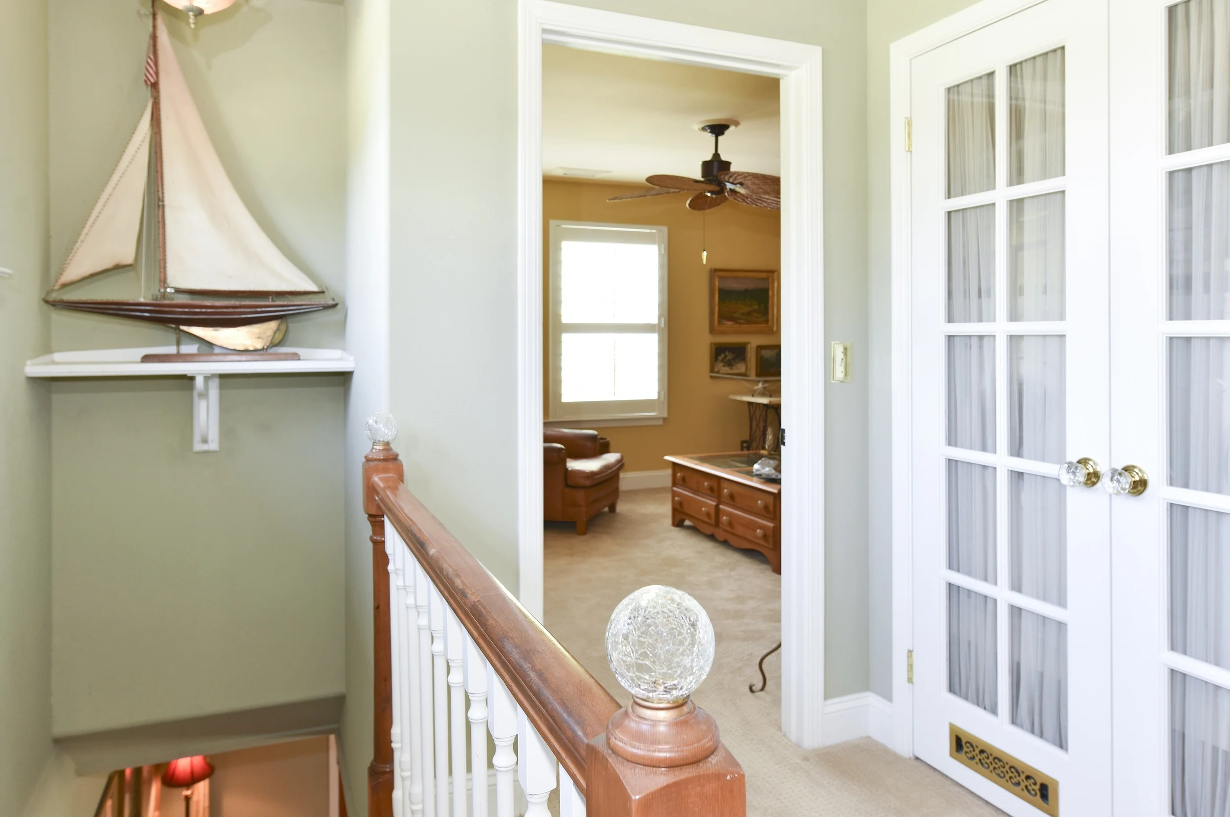 Main upstiars hall shot to bedroom 2.jpg