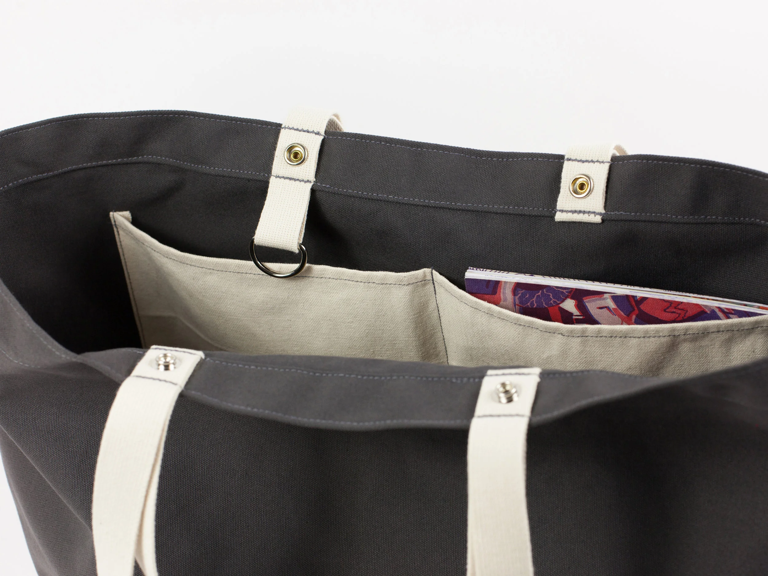 Blk_Pine_Simple_Canvas_Tote_Charcoal_detail.jpg