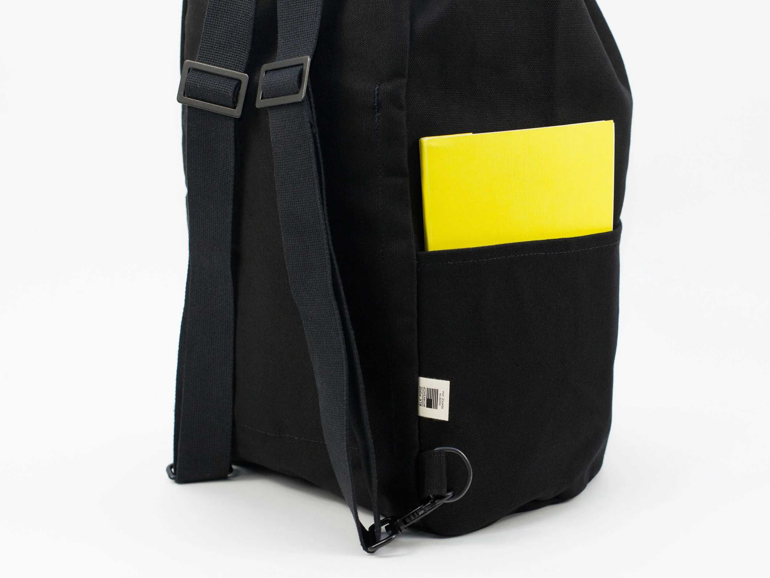 Blk_Pine_Standard_Canvas_CinchPack_Black_detail.jpg