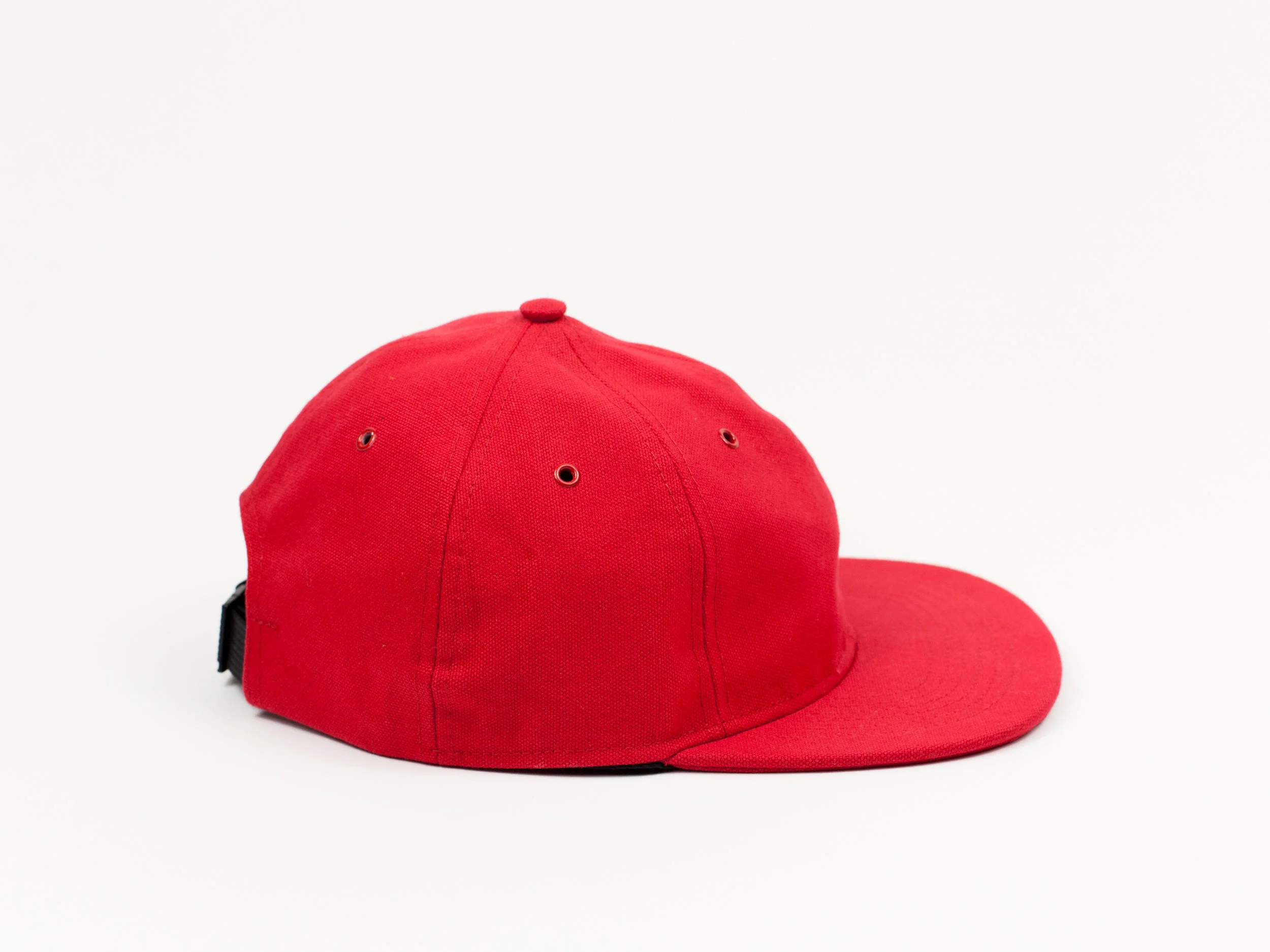 Blk_Pine_Simple_Canvas_Hat_Red_side.jpg