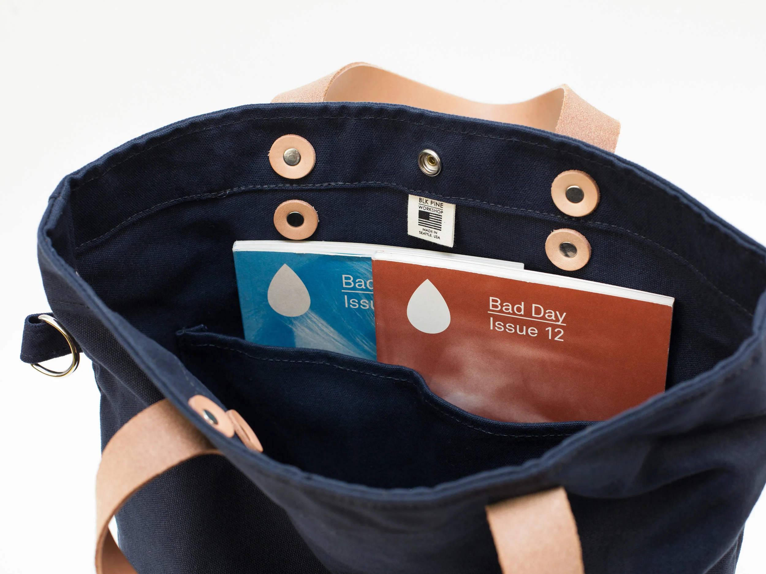 Blk_Pine_Classic_Leather_Canvas_TallTote_Navy_detail.jpg