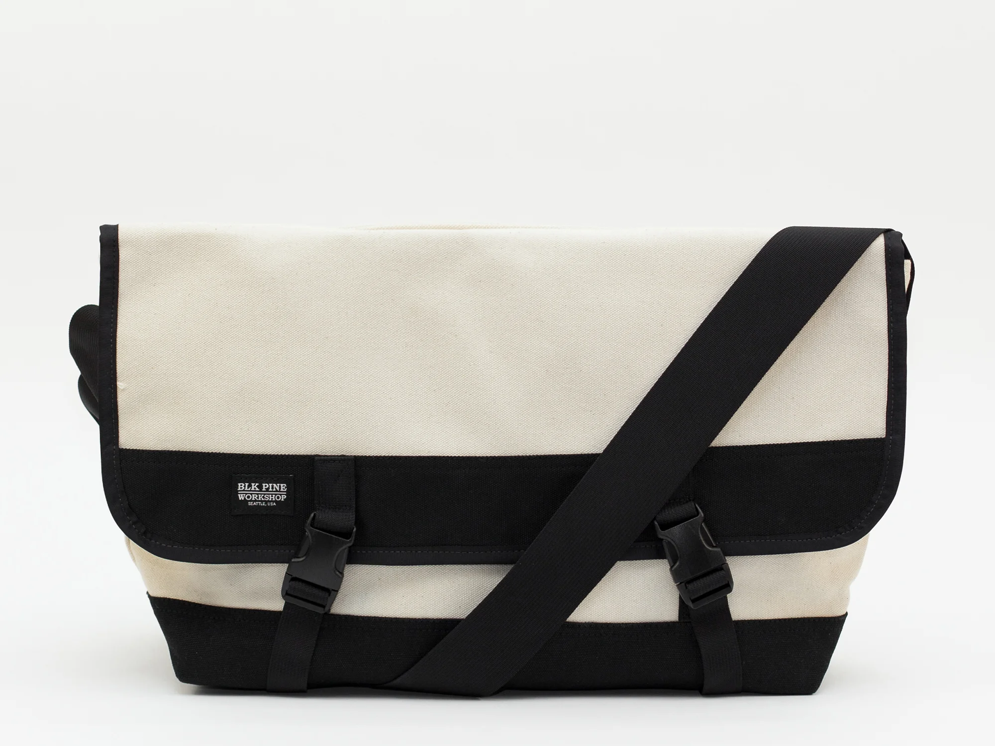 Standard Canvas Messenger - Natural and Black