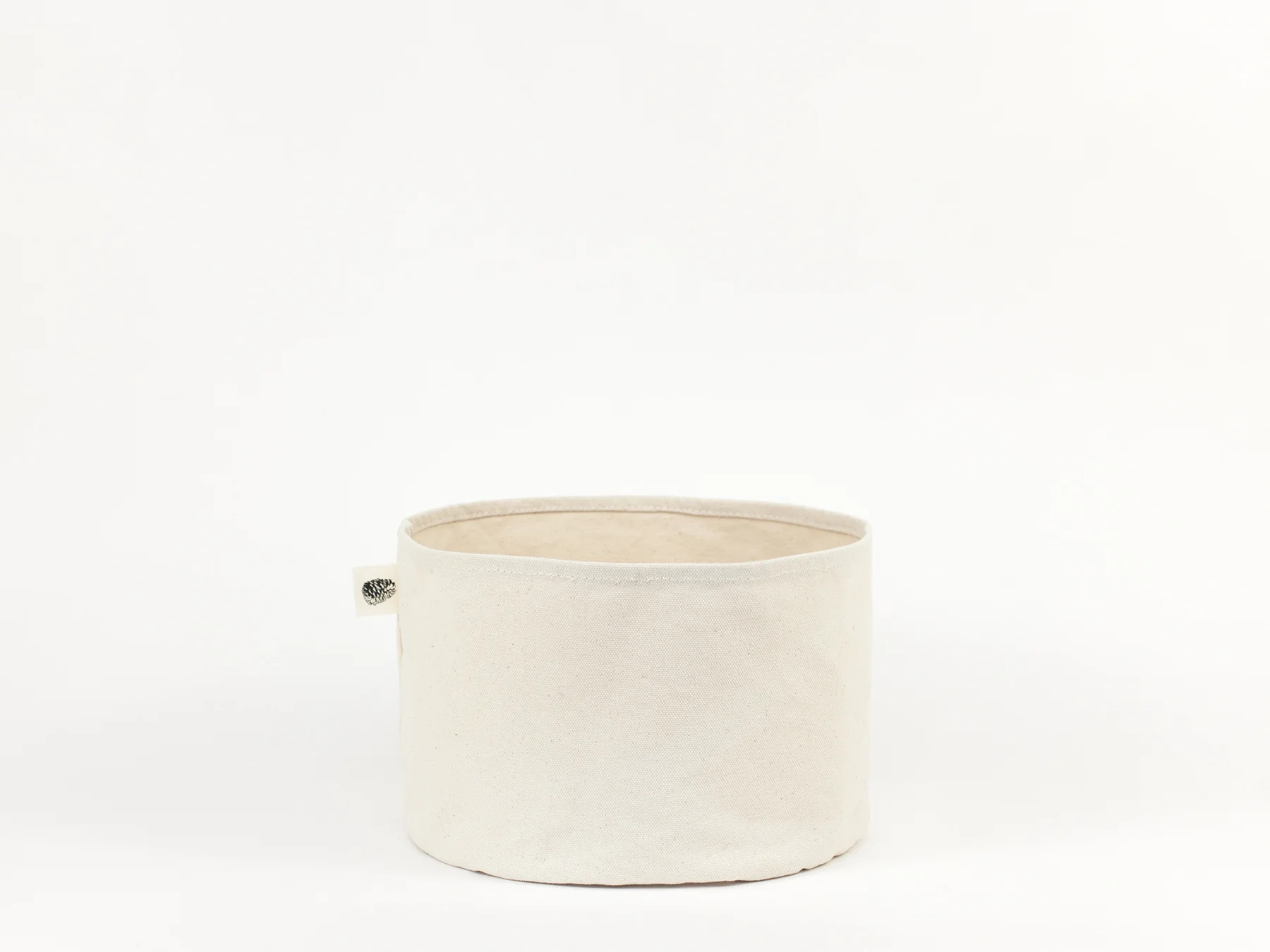 BlkPine_Home_Planter_Natural_Medium_1.jpg
