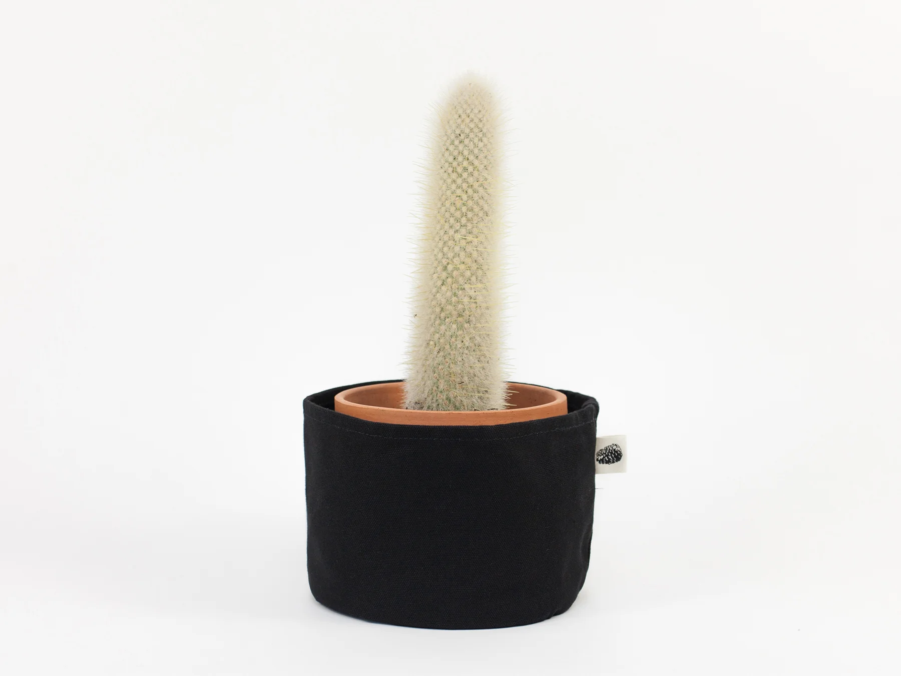 BlkPine_Home_Planter_Black_Small_2.jpg