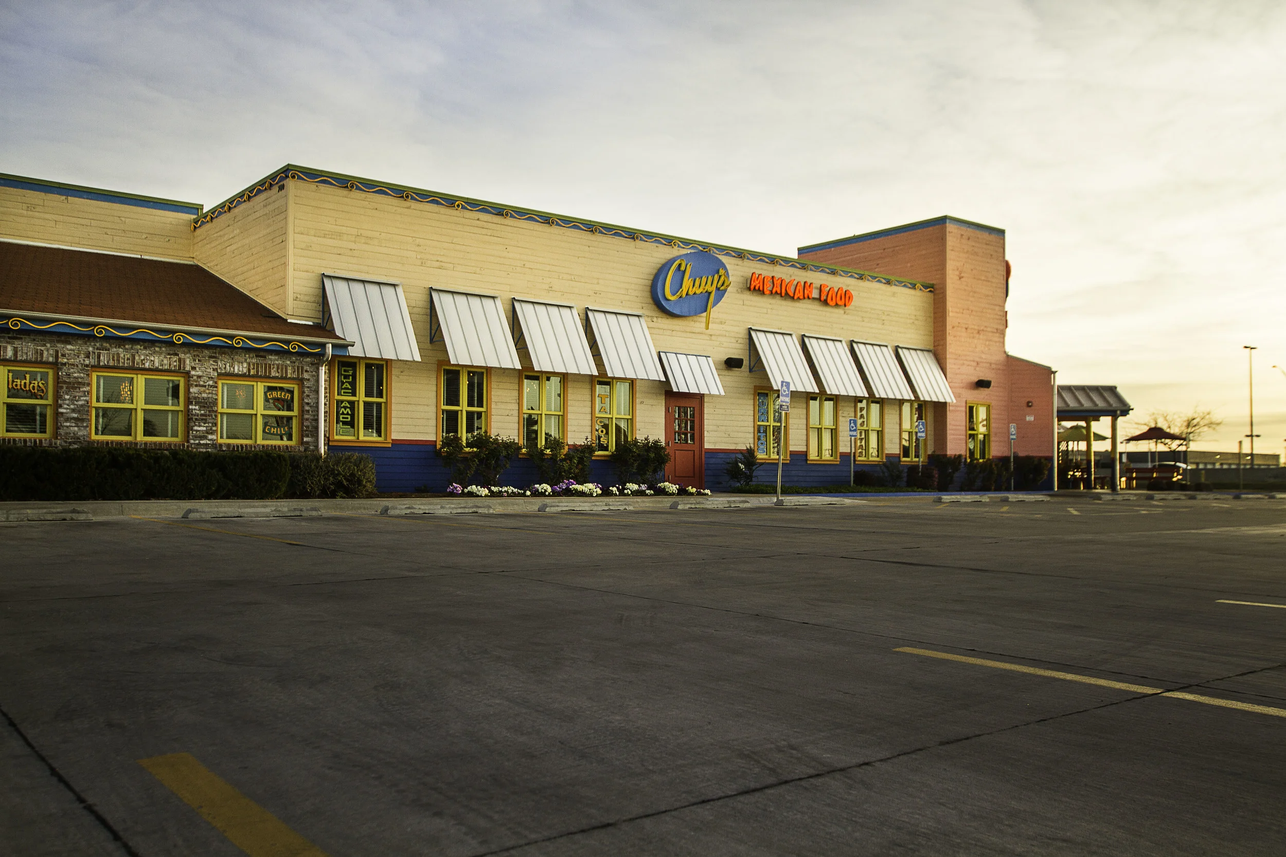 Chuys_sidetwo_03_2016.jpg