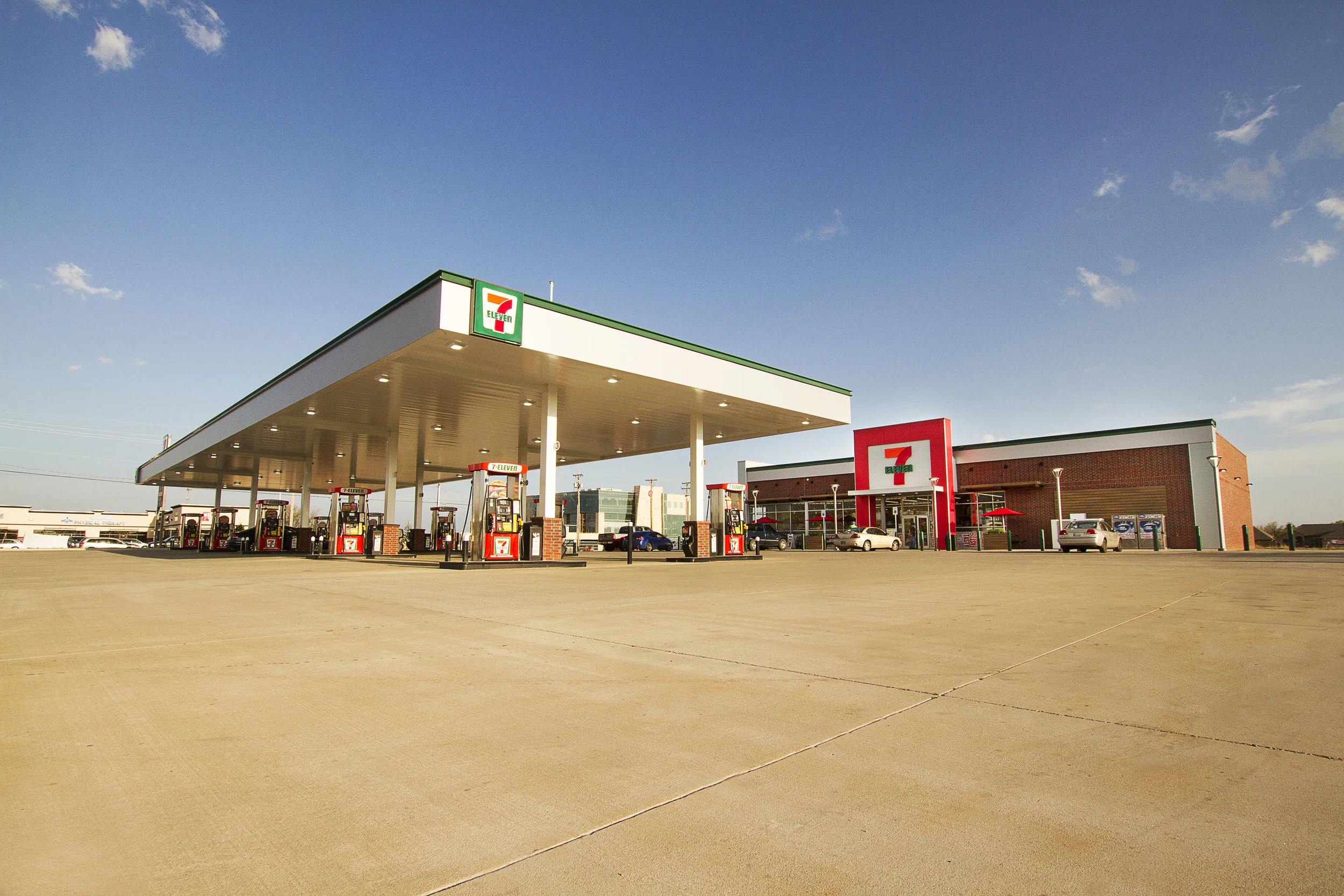 _7-11.jpg