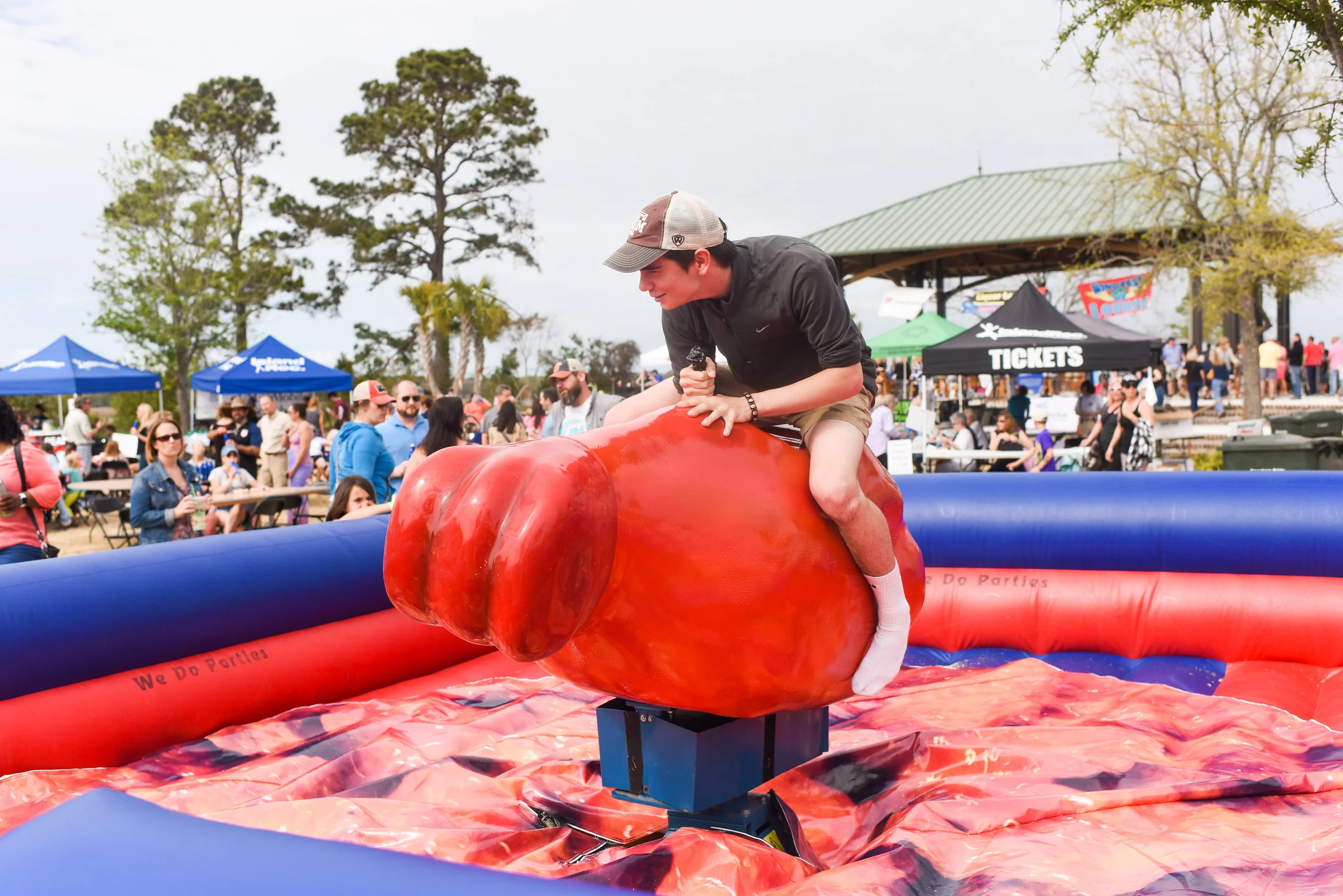 2017-wingfest-island-rec-0533.jpg